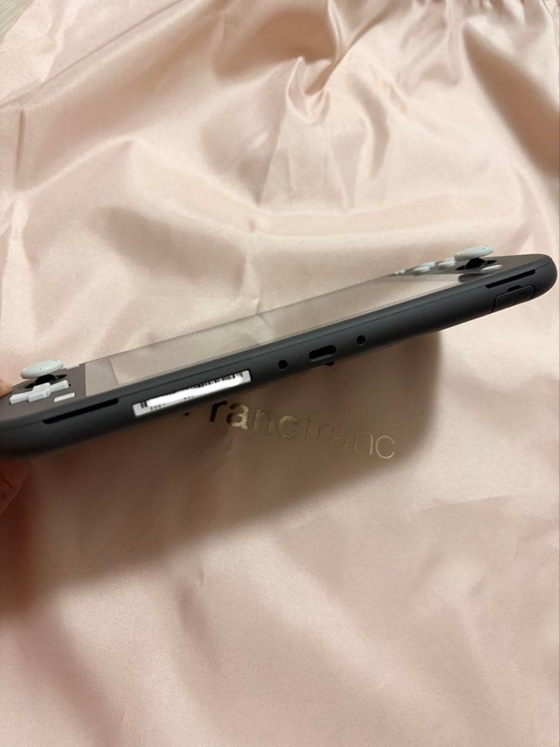 Switch Lite（本体のみ）