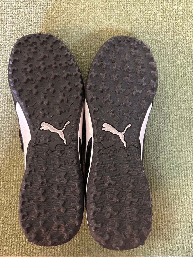 PUMA SAS 人工芝用シューズ 黒