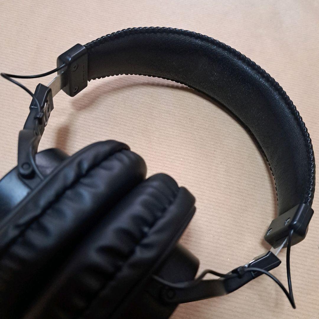 束*子様 MDR-7506 ソニー モニターヘッドホン