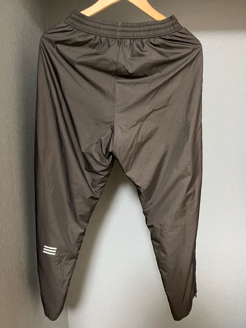 adidas ウインドブレーカー 上下セット ブラック レッド フード収納 M