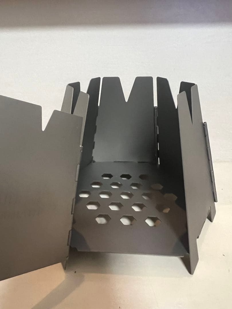 Vargo TITANIUM Hexagon Wood Stove 焚き火台
