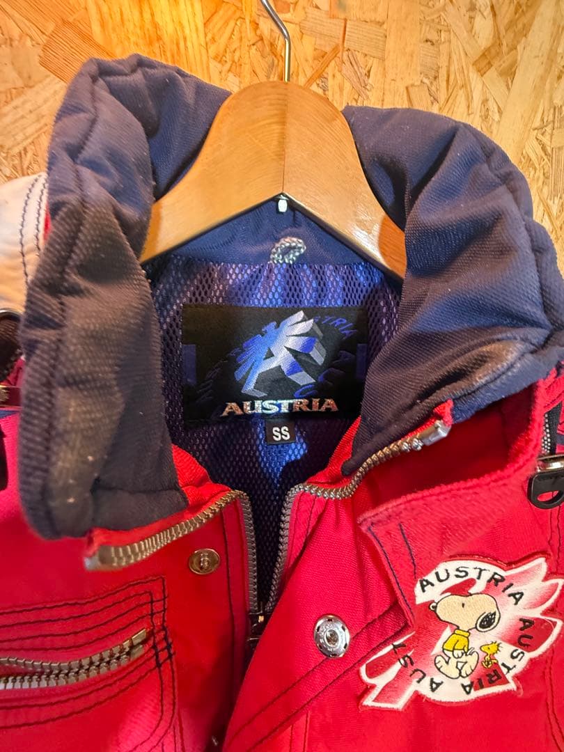 AUSTRIA スキーウェア SS 赤 スヌーピー　SNOOPY