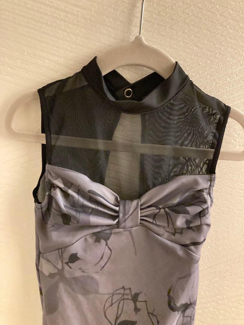 【本日限定再値下げ】美品　stina スティナ レオタード