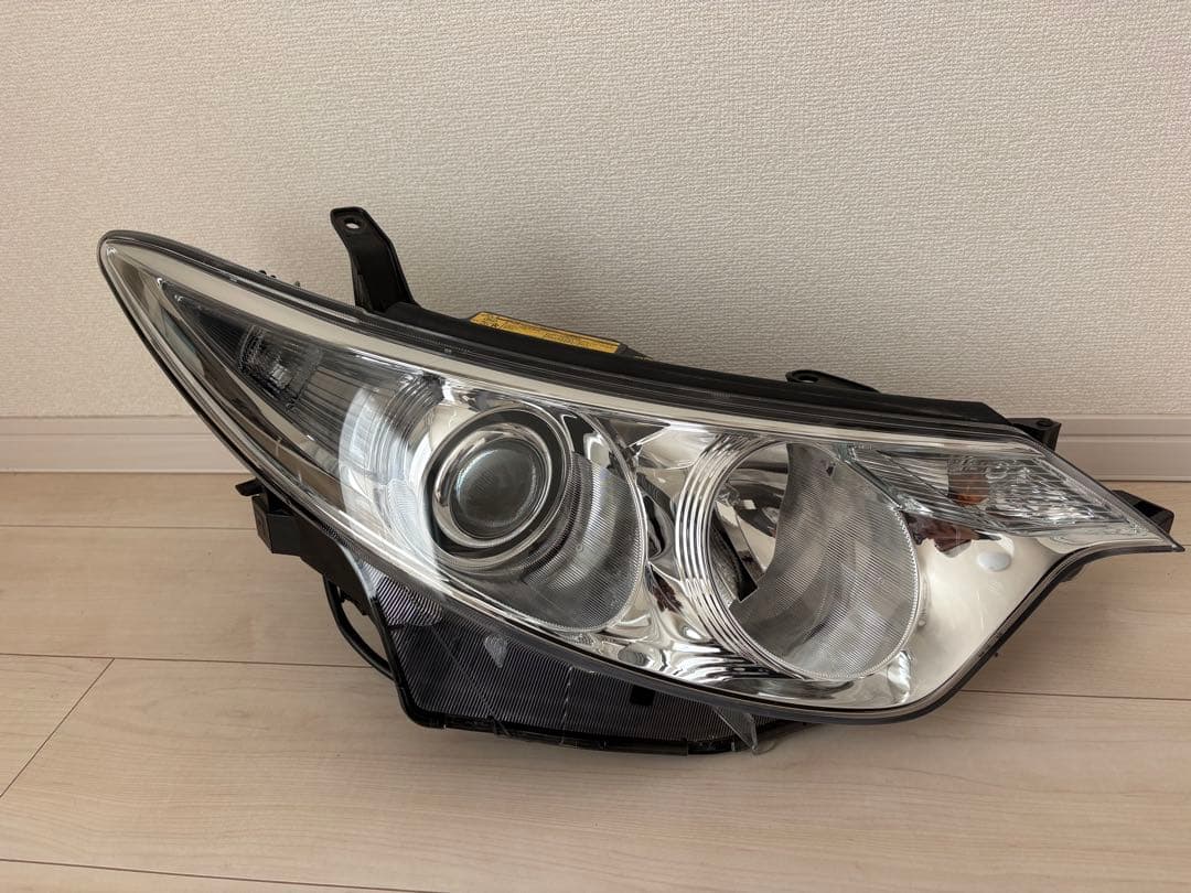 50エスティマ　ヘッドライト　HID AFS付き