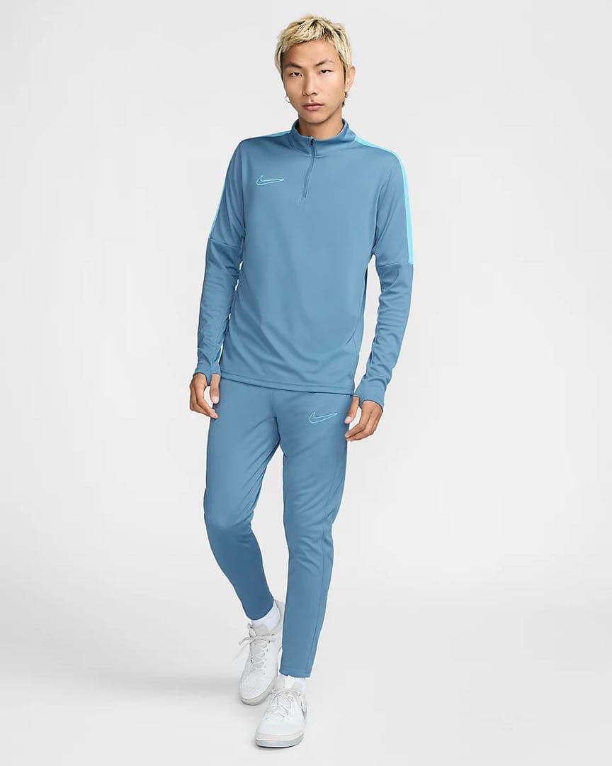 新品　ナイキ Dri-FIT アカデミー　上下セットアップ　M