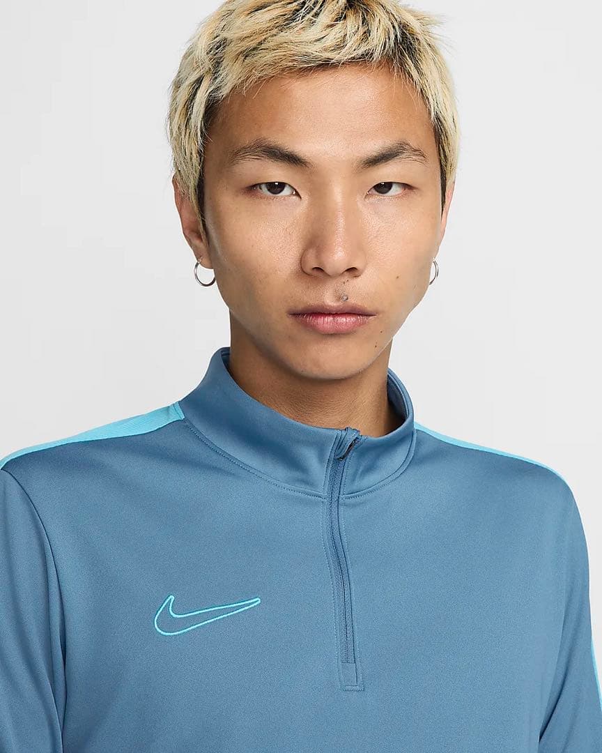 新品　ナイキ Dri-FIT アカデミー　上下セットアップ　M