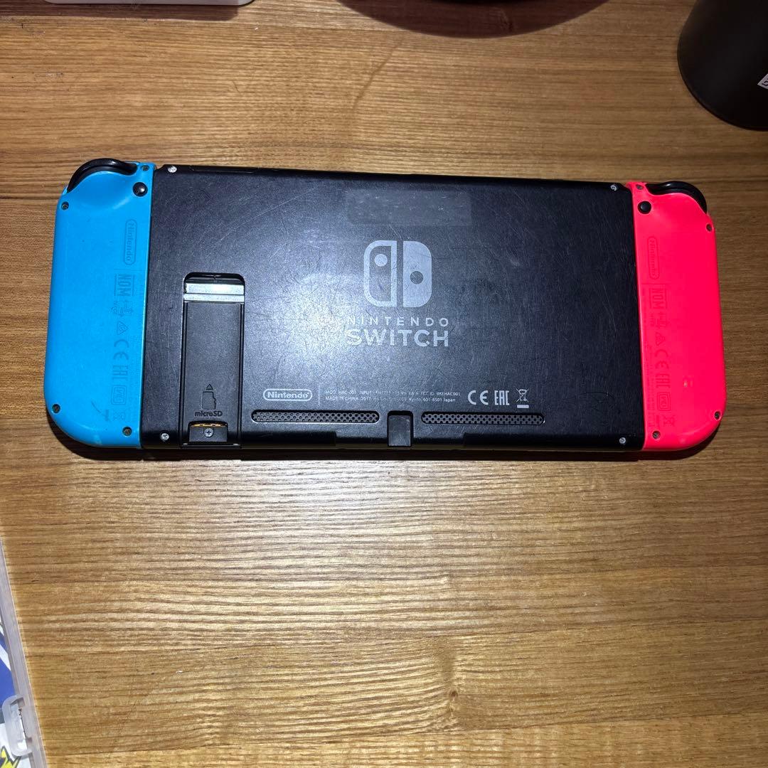 Nintendo Switch 本体 赤/青