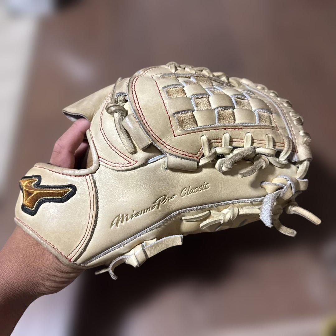 Mizuno Pro Classic 野球用グローブ クリーム色