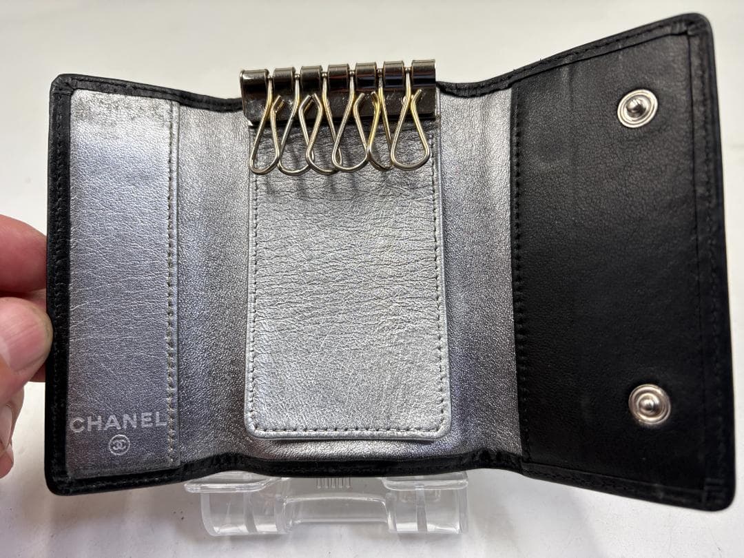 CHANEL シャネル キーケース 6連 ブラック レザー シルバー金具 美品
