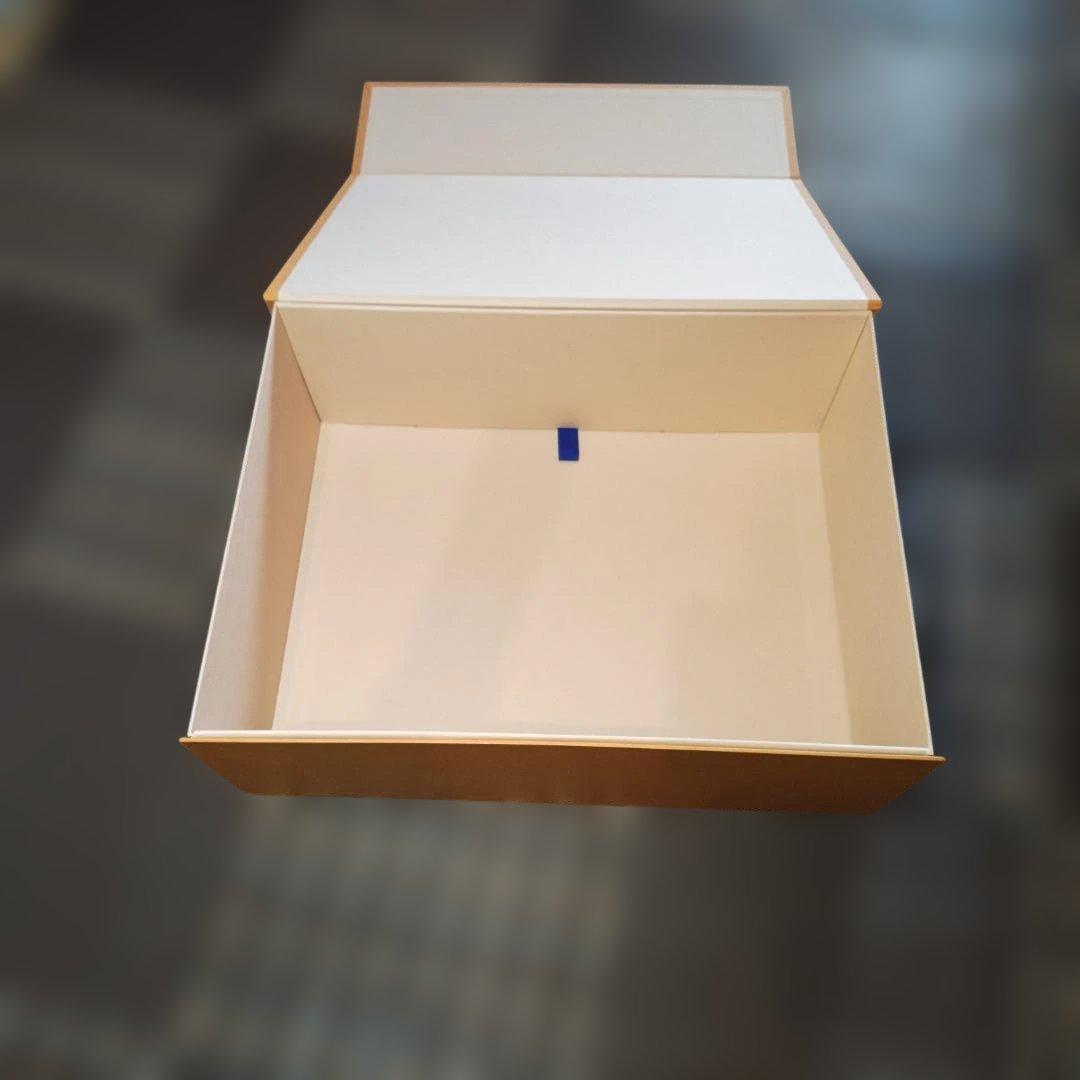 PRADA LOUIS VUITTON ギフトボックス 5箱 2袋