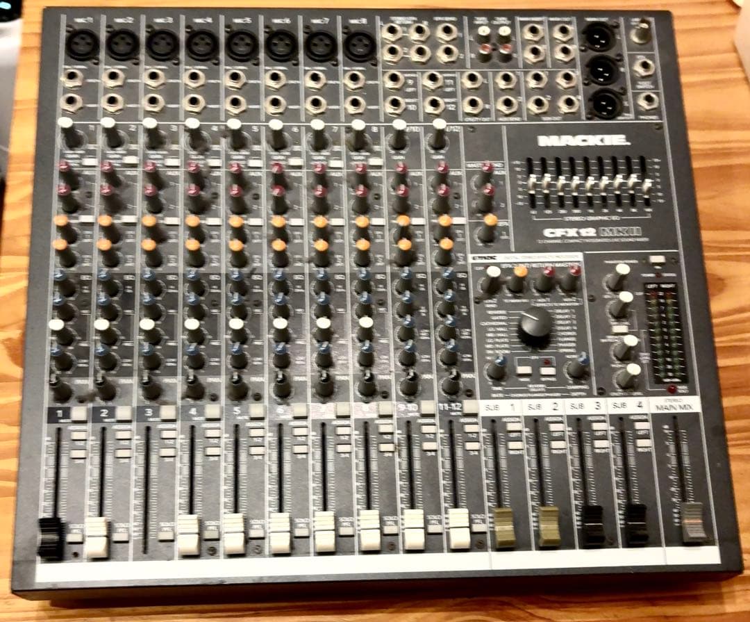 MACKIE CFX12 MKII アナログミキサー