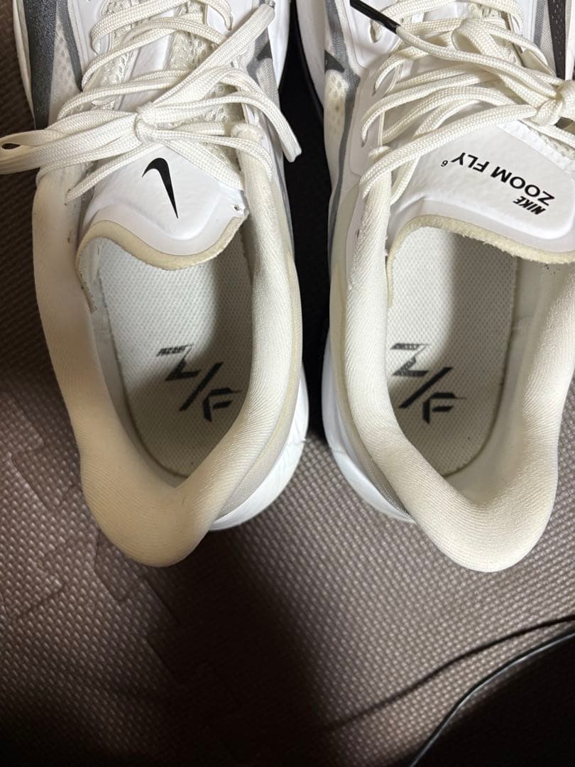 クッキーモンスター　ズームフライ6 ランニング　ジョギング　adidas