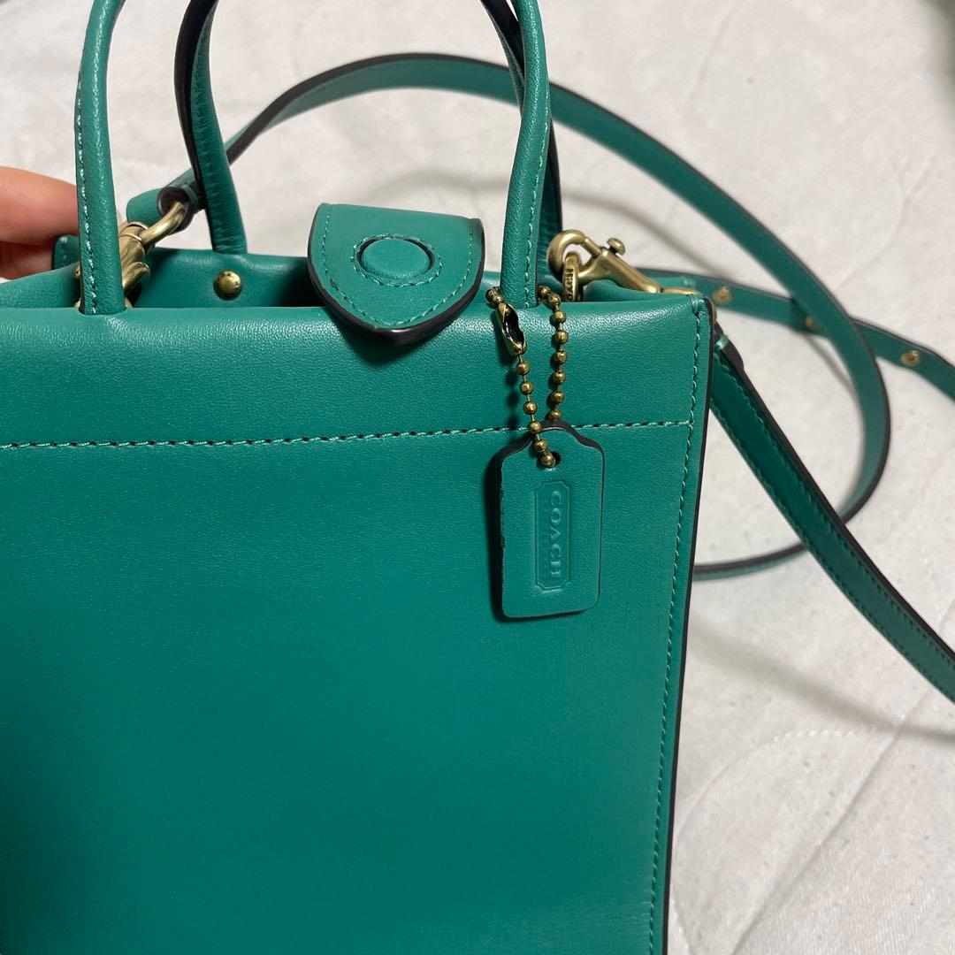 coachショルダーバッグ
