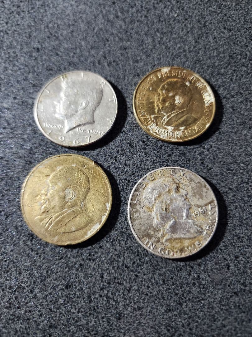 外国硬貨　まとめ売り　370g
