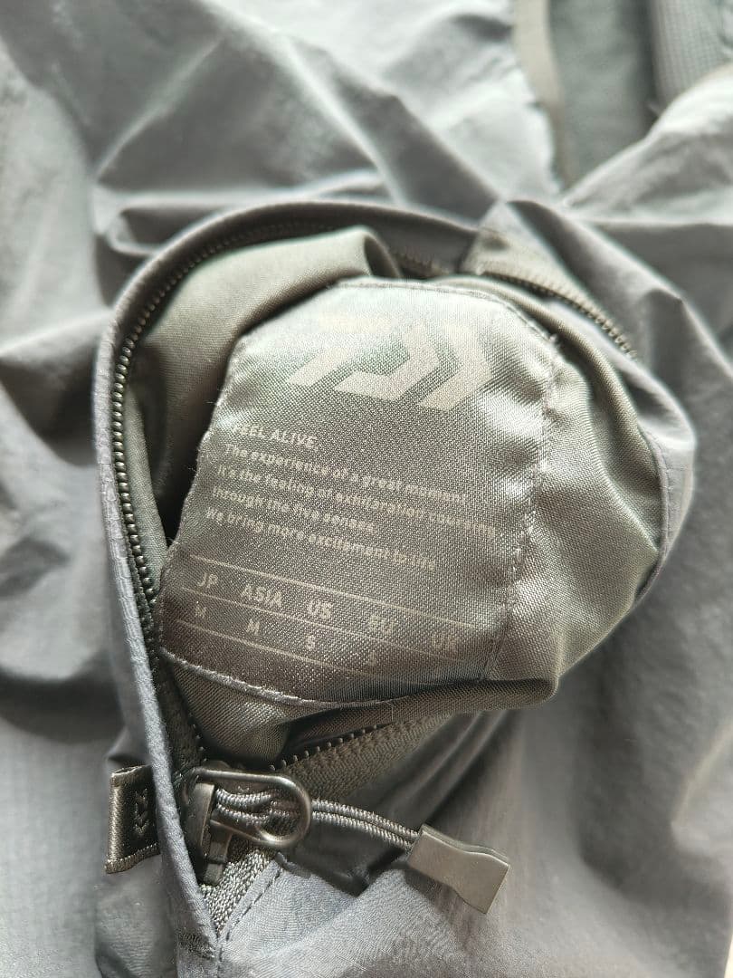 ジャケット・アウター DAIWA PIER39 TECH MIL VEST REVERSIBLE M