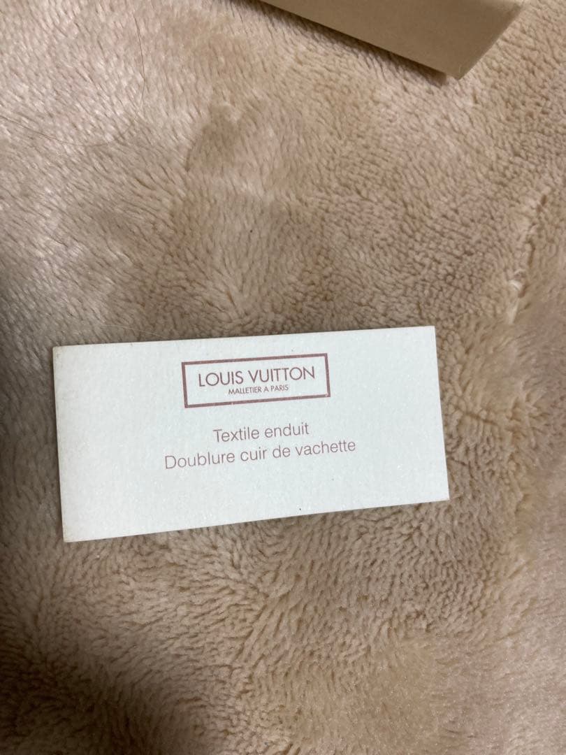 LOUIS VUITTON ルイヴィトン　ミュルティクレ6 正規品　中古品
