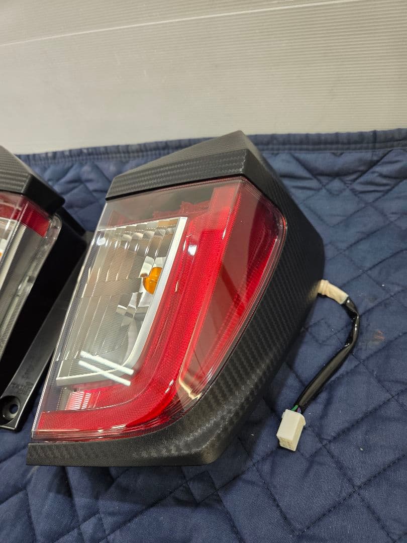 LA350S 360S ミライース　純正テール　美品中古テール　左右セット