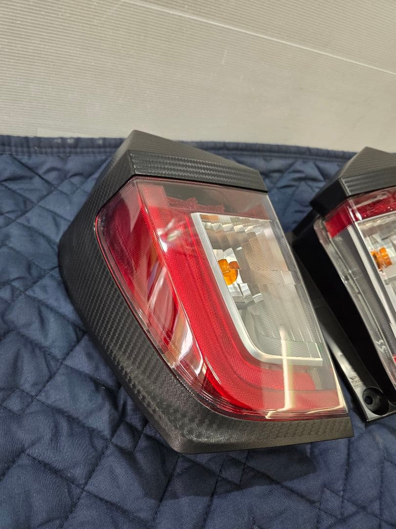 LA350S 360S ミライース　純正テール　美品中古テール　左右セット