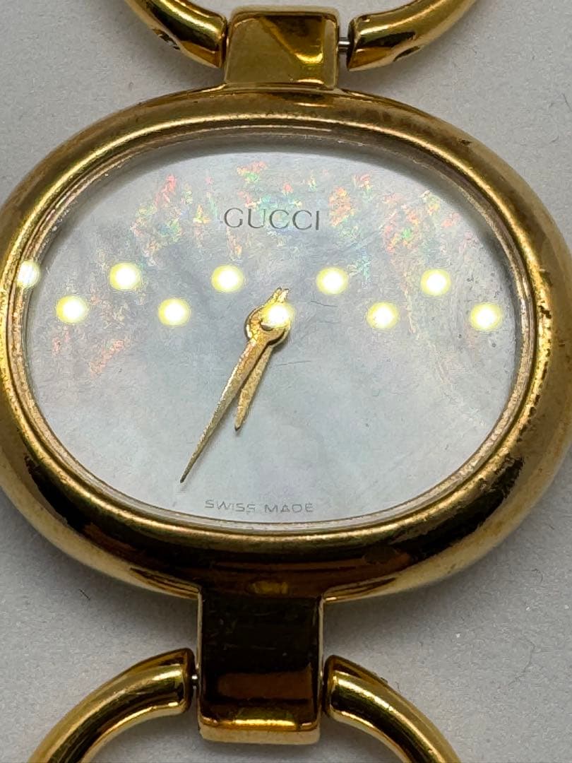 【値下げ】GUCCI ゴールド金属ベルト時計