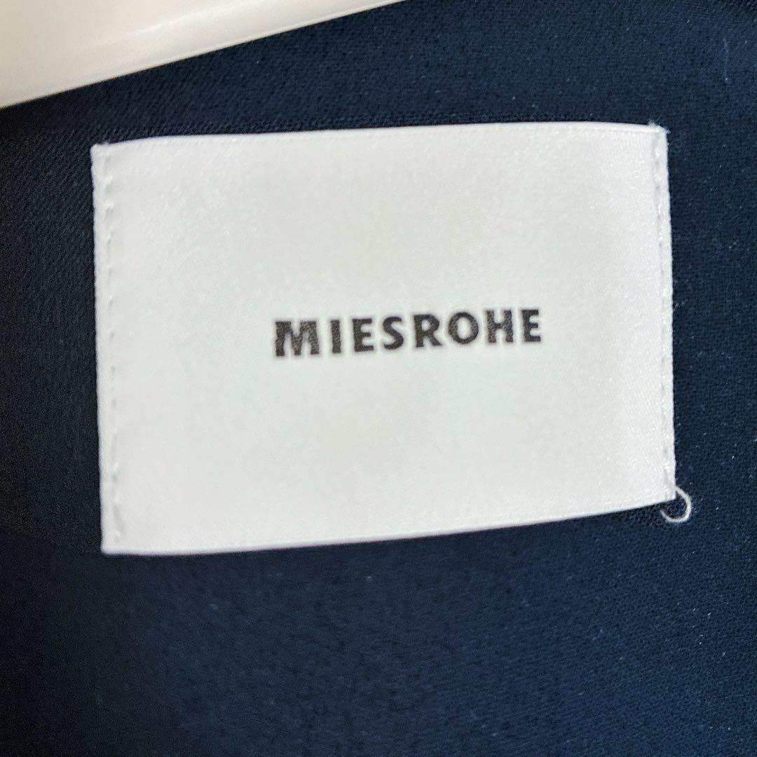 美品　MIESROHE コンフォートマニッシュベスト　ネイビー　0サイズ