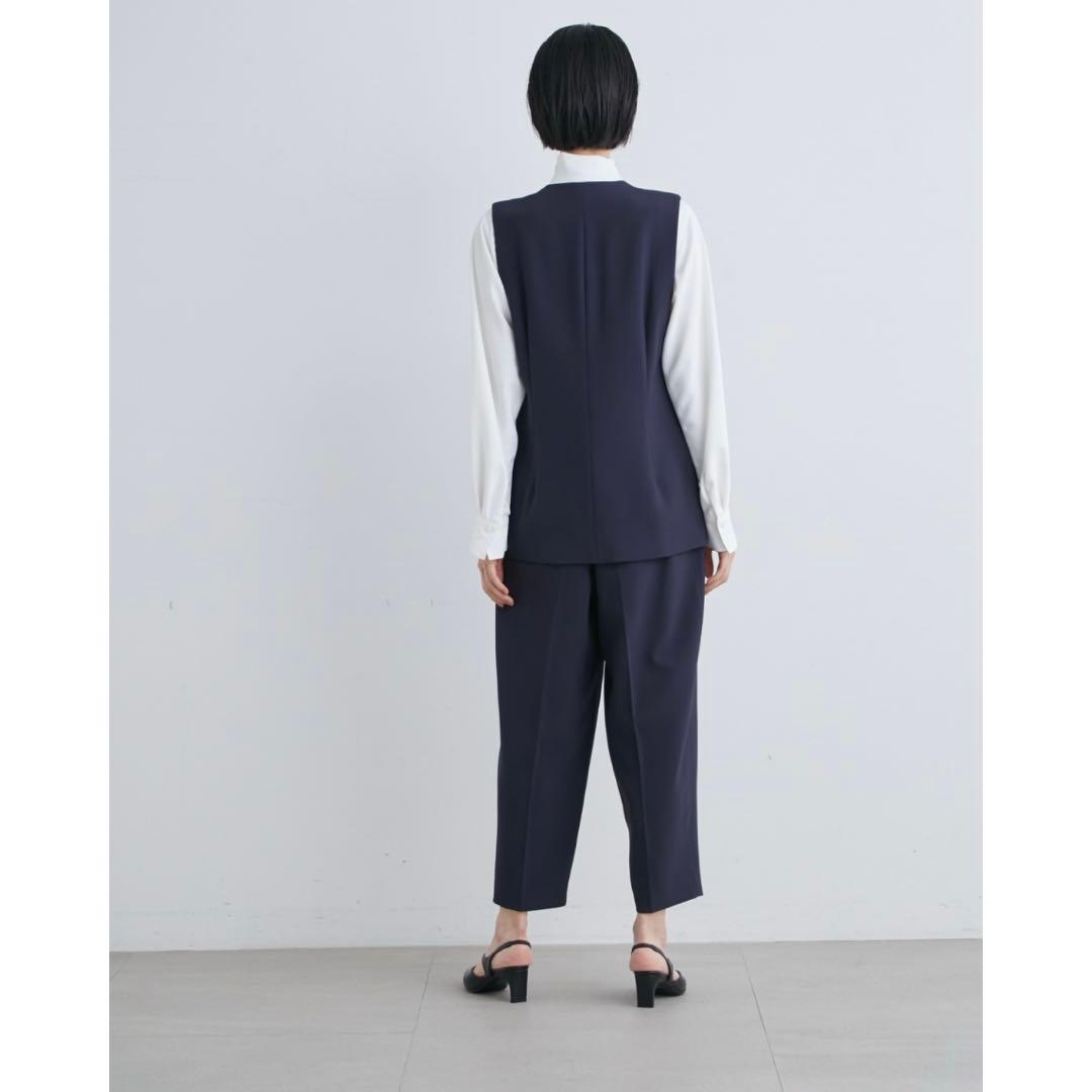 美品　MIESROHE コンフォートマニッシュベスト　ネイビー　0サイズ