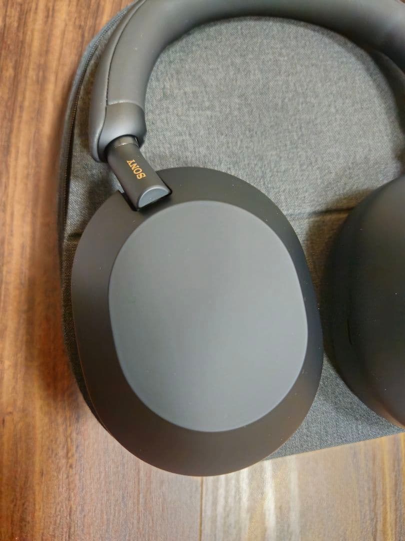 Sony WH-1000XM5 ブラック