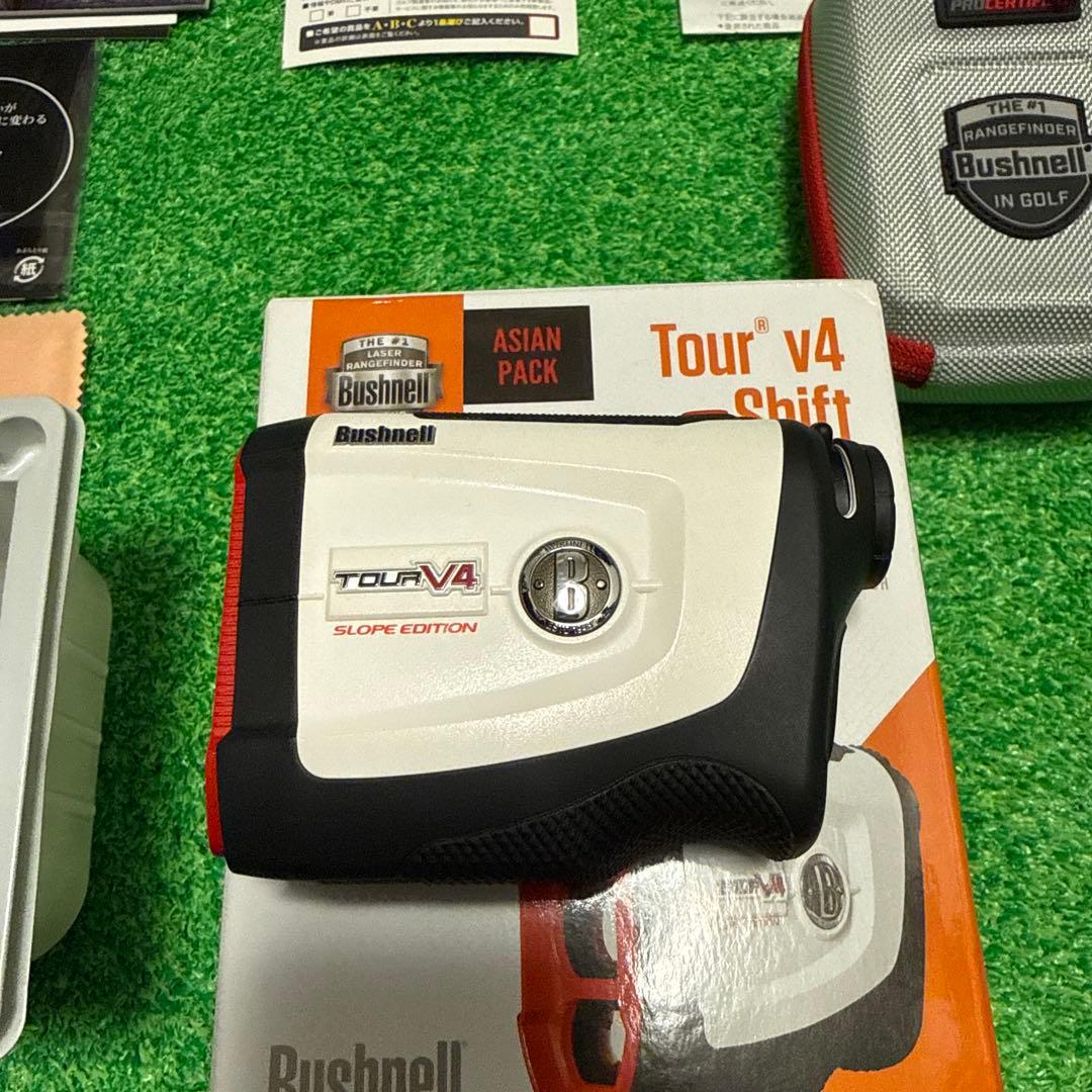 高低差がわかる　ブッシュネル　tour v4 shift