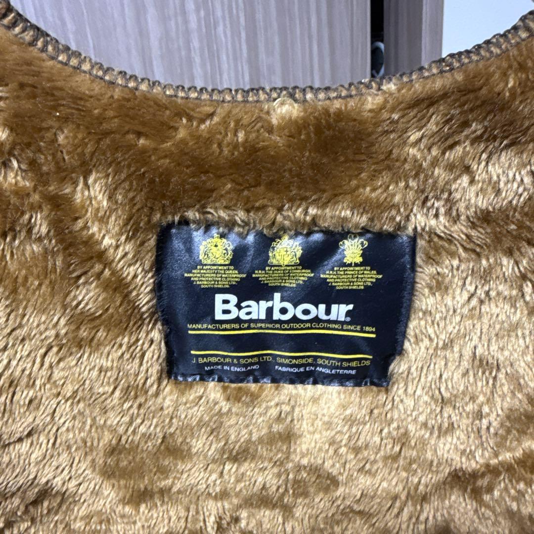 Barbour　バブアー　ファーリバーシブルベスト　ボア　ライナーベスト