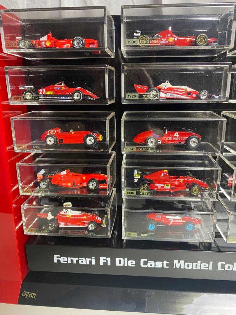 ダイドーDyDoフェラーリ F1 非売品