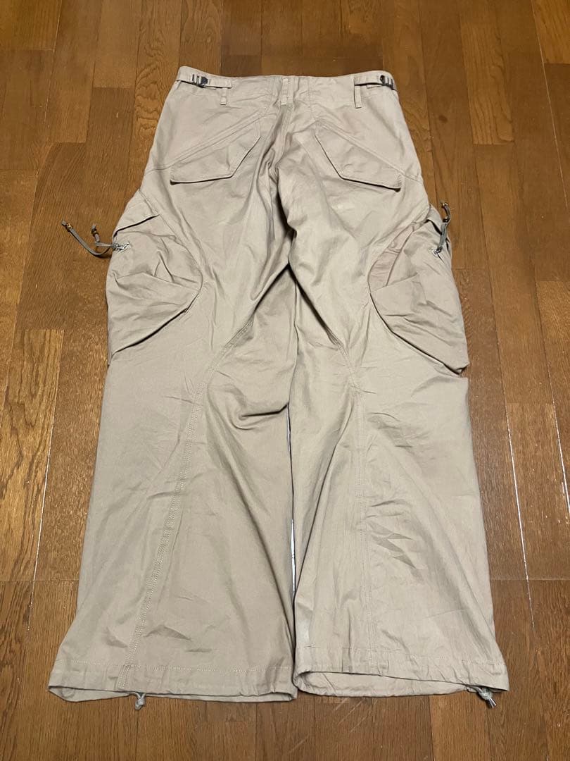 NVRFRGT 3D TWISTED CARGO PANTS サイズ1