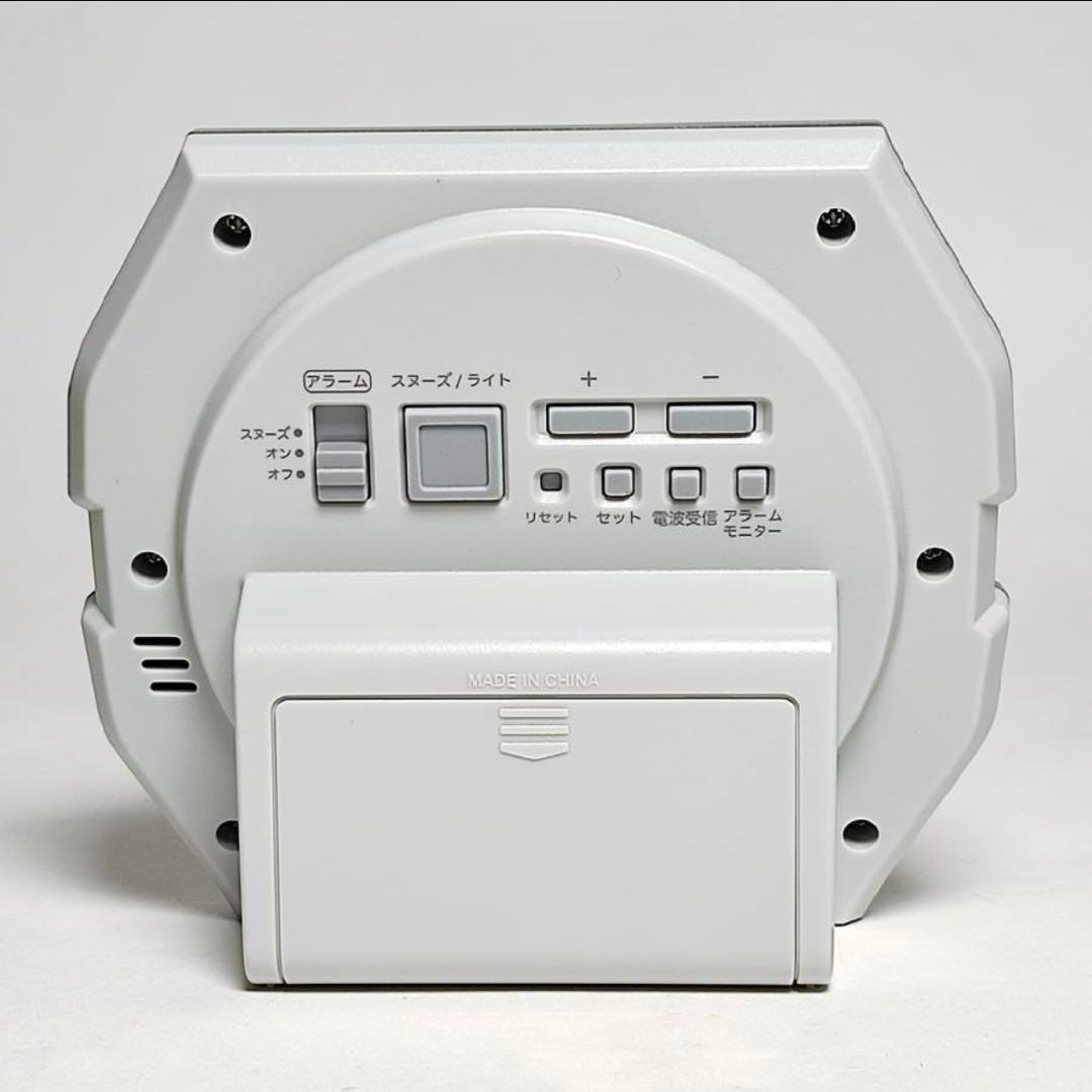 新品未使用　DQD-851J-8JF アラームクロック　国内正規品　置時計