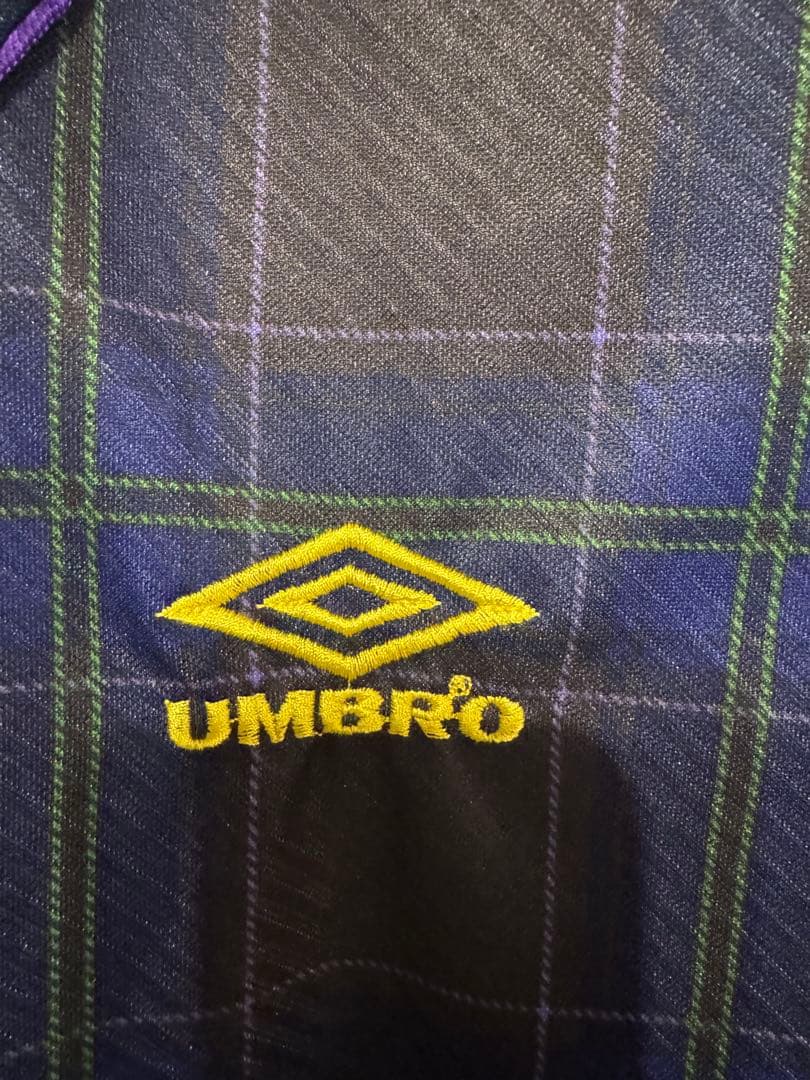 斑*尾様 90sスコットランド代表ユニフォームUmbro チェック柄サッカーシャ