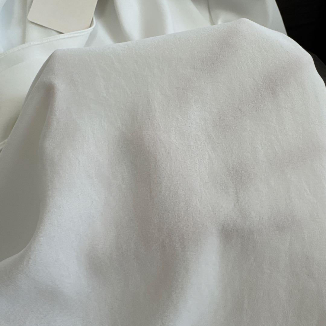【green label relaxing 】白ブラウス　タグ付き新品