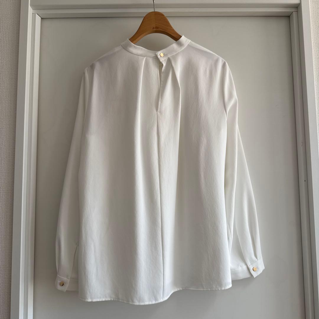 【green label relaxing 】白ブラウス　タグ付き新品