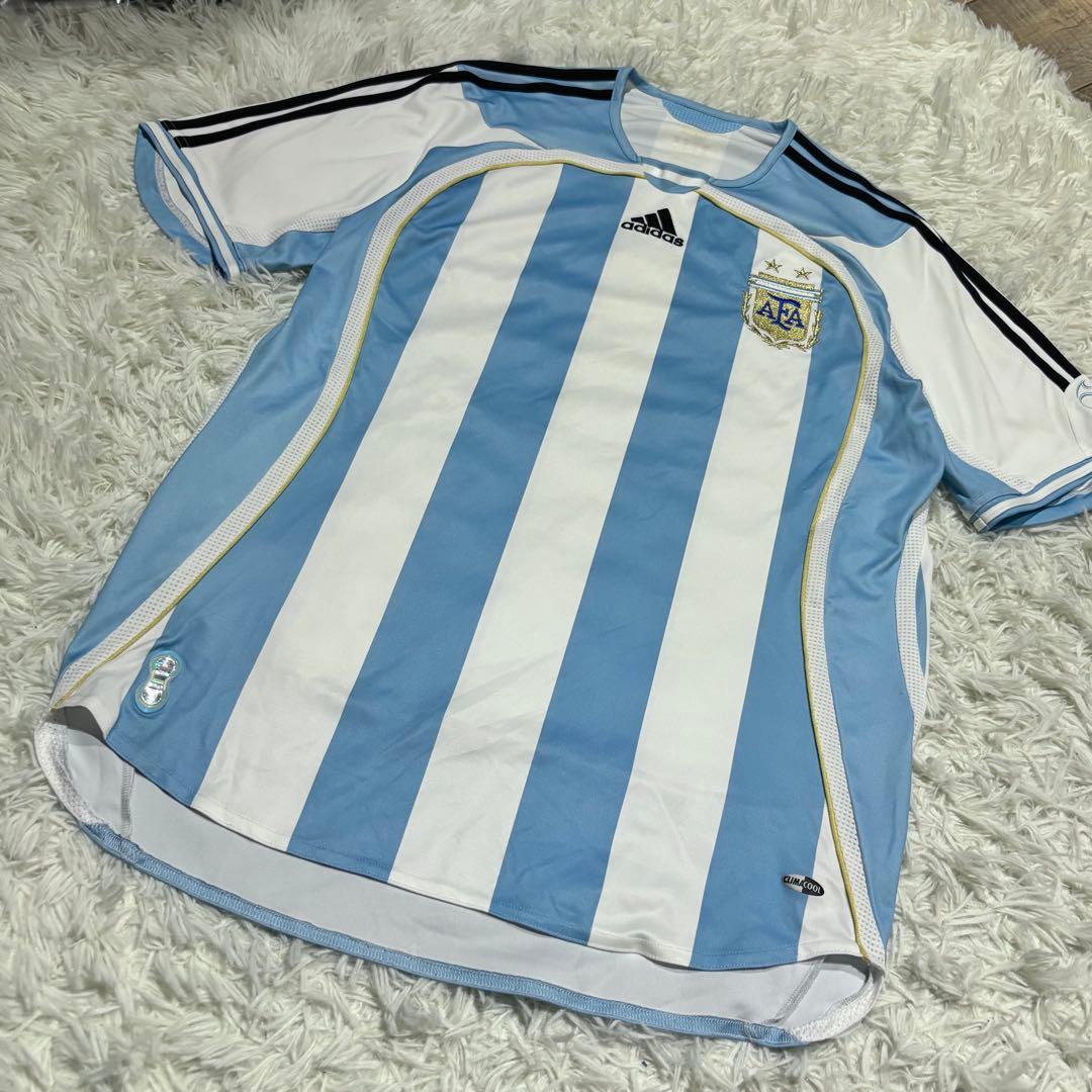 【美品】アディダス　アルゼンチン代表　ユニフォーム　Mサイズ