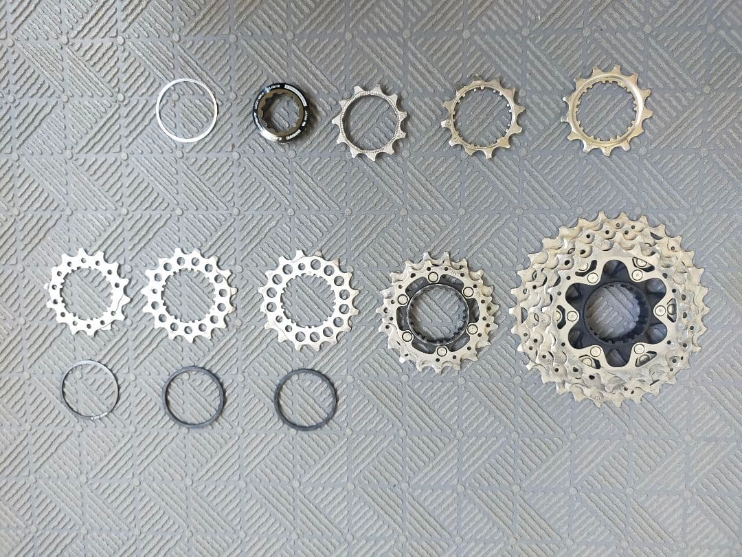ULTEGRA R8100 チェーンリング &スプロケットセット(中古品)