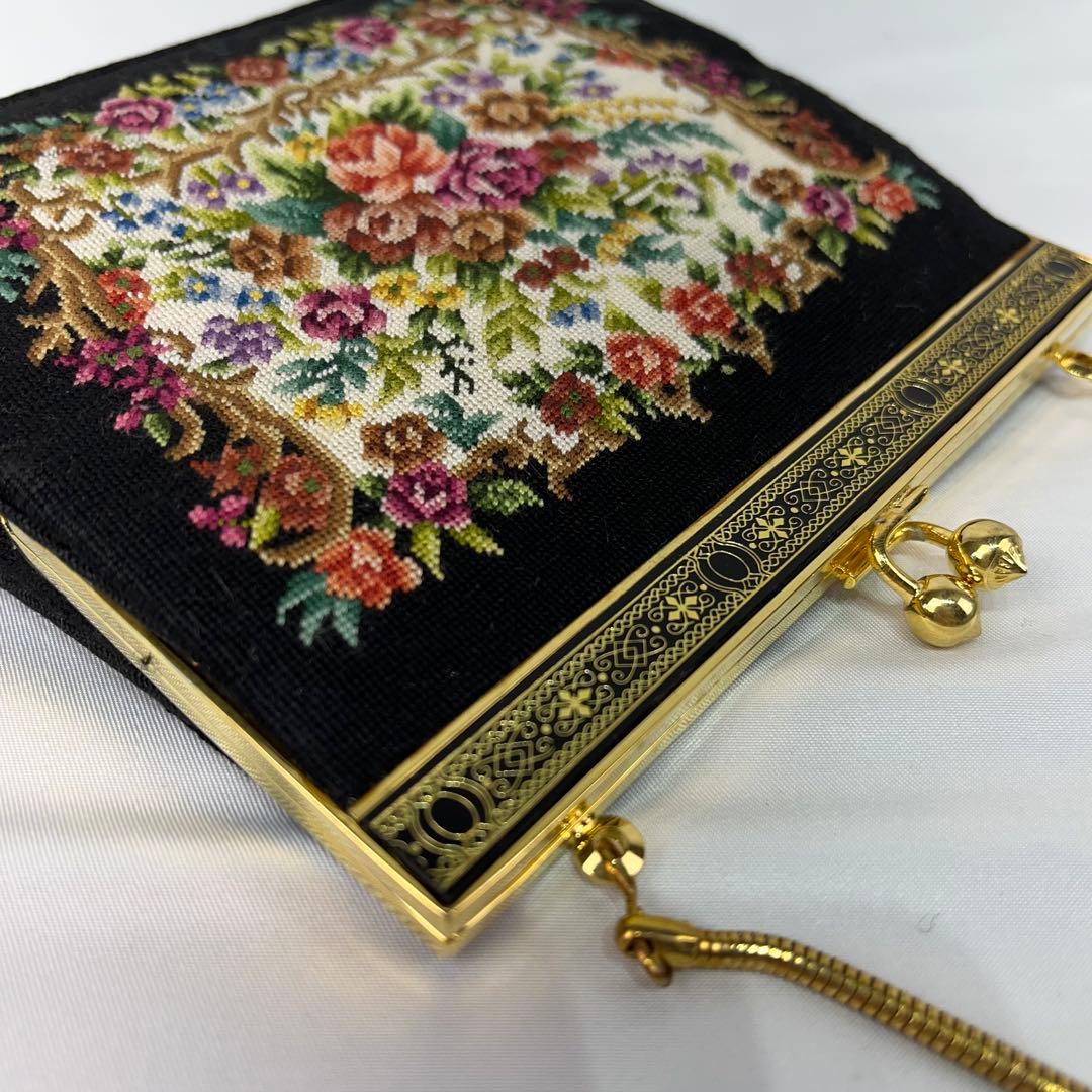 【人気】プチポワン　アンティークゴブラン　花柄刺繍　黒　ハンドバッグ