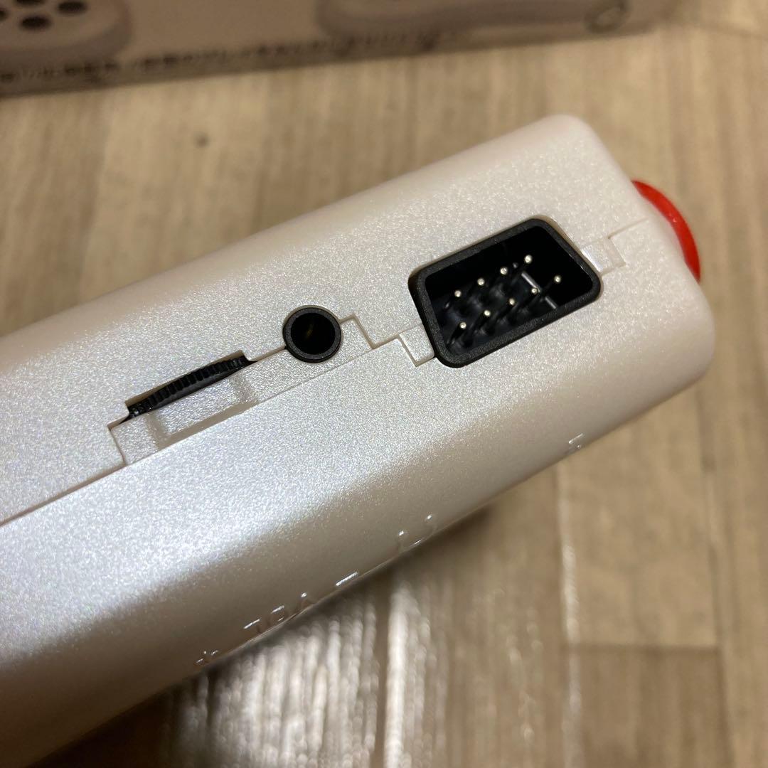 IPS 8BIT POCKET HD V2 ホワイト