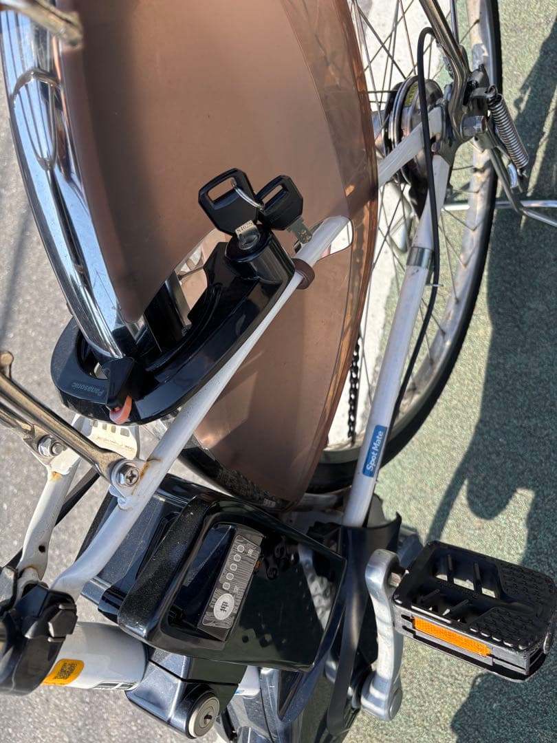 電動アシスト自転車 シルバー バスケット付き