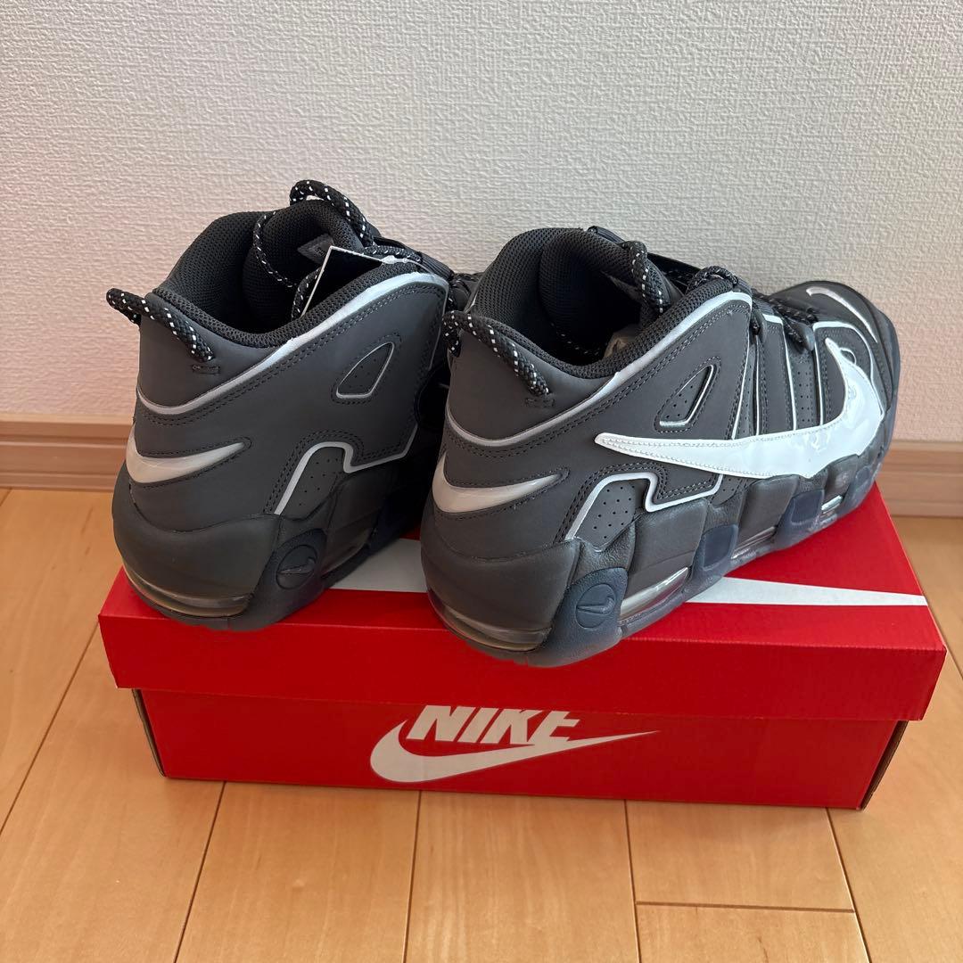 新品未使用　Nike バスケットボールシューズ グレー/ホワイト