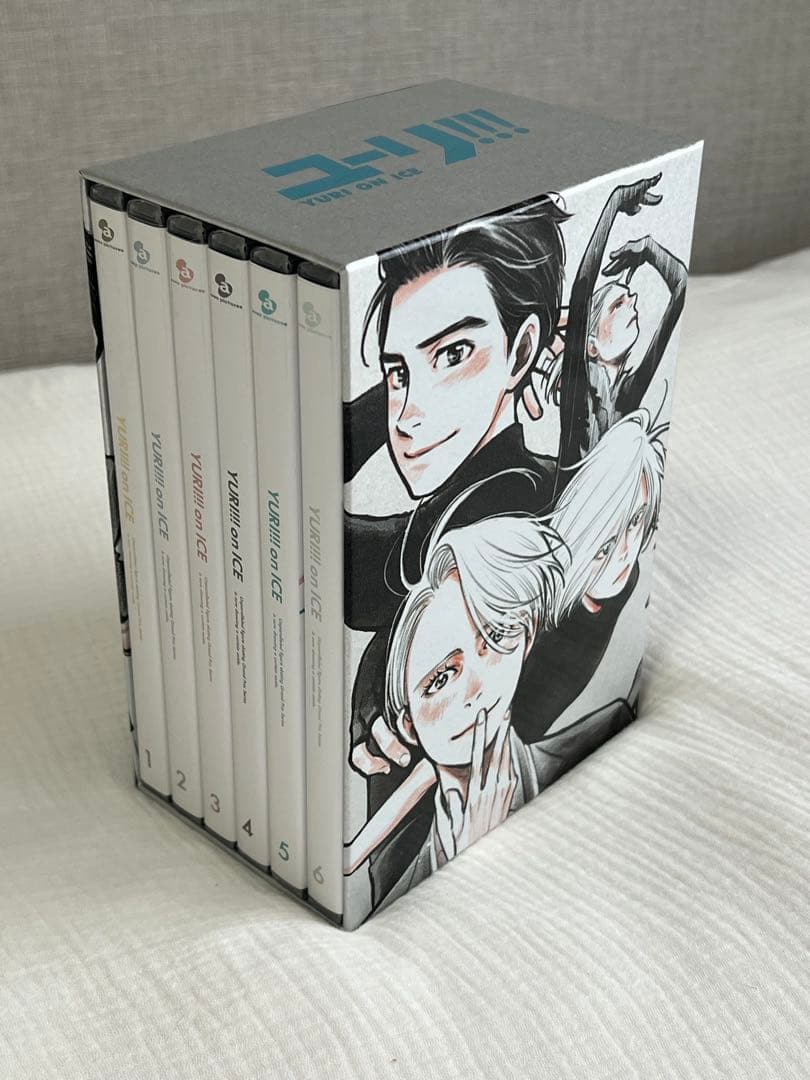 最終値下ユーリ!!! on ICE DVD 円盤全巻＆収納box、スケトラCD付