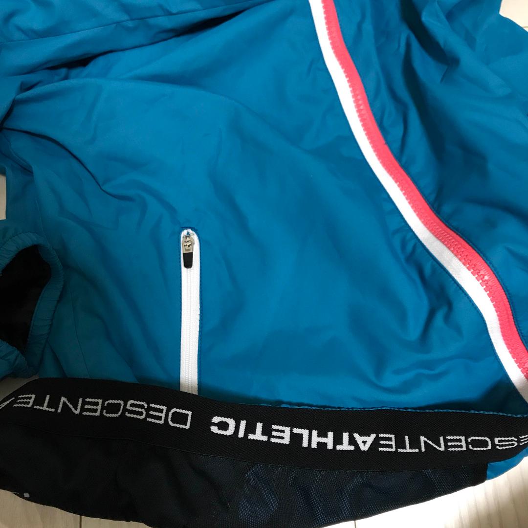 新品、未使用◆DESCENTE パーカー