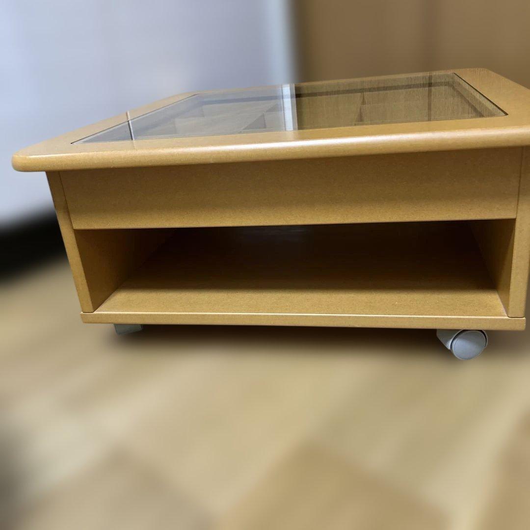 センターテーブル　ディスプレイ