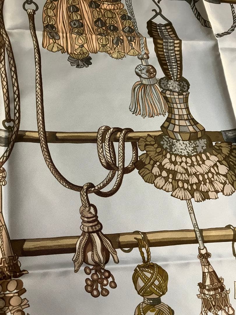 エルメス　HERMES カレ90 Pasementerie 【紐飾り】　大判