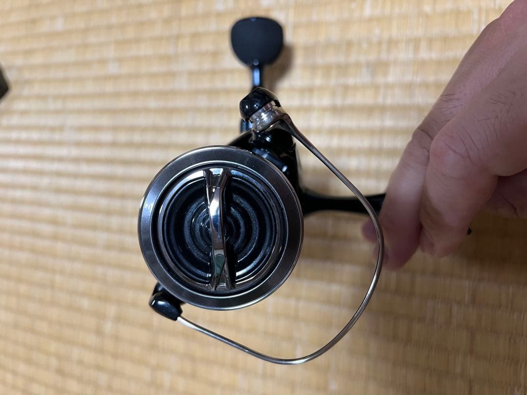 SHIMANO C5000XG スピニングリール　ツインパワーXD