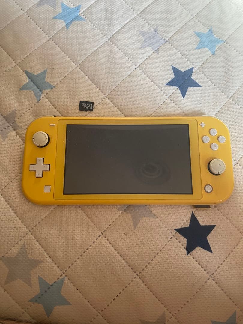 【動作確認済・中古】Nintendo Switch Lite イエロー