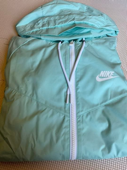 Nike ナイキ　ウインドランナー　S