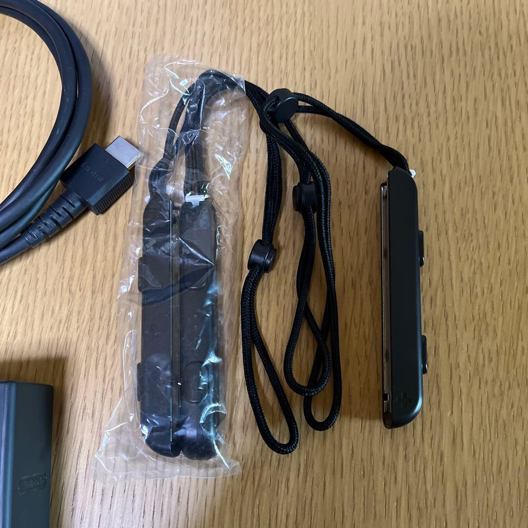 Nintendo Switch 赤/グレー 本体 + 付属品　Micro SD付
