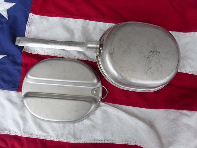ナム戦 1966” 米軍実物　メスキットパン REGAL　306