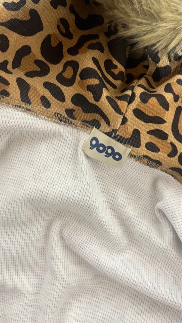 9090ヒョウ柄ファー付きパーカー　りゅうちゃん着用